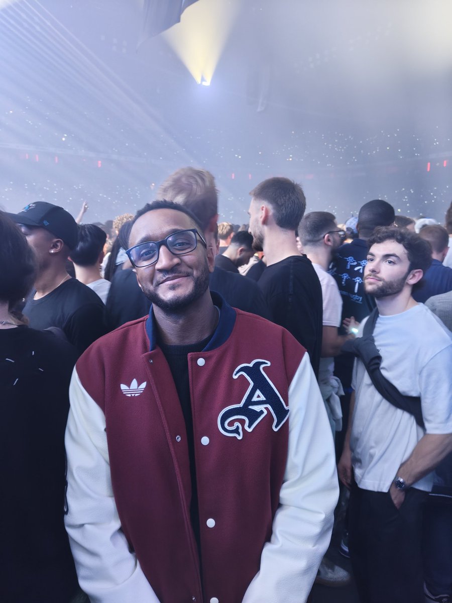 KC Adama 🇫🇷🇸🇳 tweet media