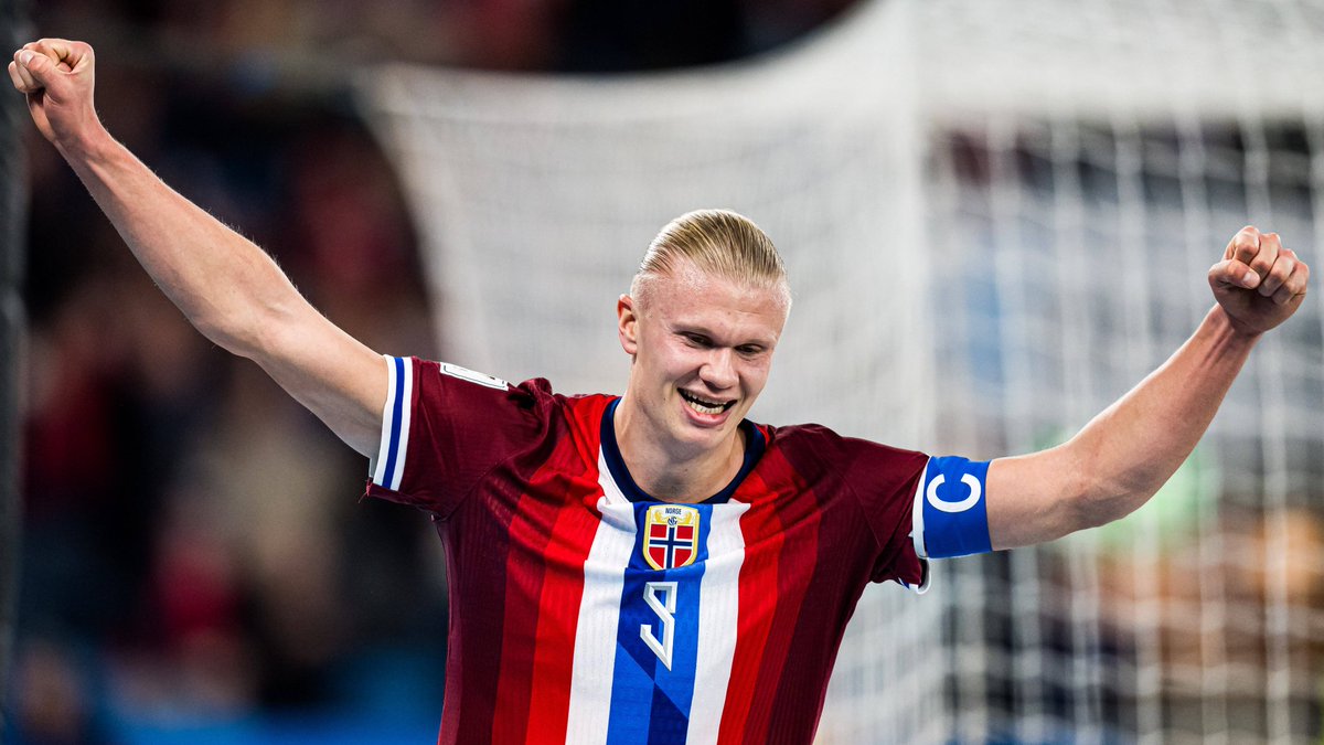 Número de jogos necessários para atingir os 5️⃣0️⃣ ⚽ pela seleção:

🇳🇴 Erling Haaland - 46
🏴󠁧󠁢󠁥󠁮󠁧󠁿 Harry Kane - 71
🇧🇷 Neymar - 74
🇫🇷 Kylian Mbappé - 90
🇵🇱 Robert Lewandowski - 90
🇦🇷 Lionel Messi - 107
🇵🇹 Cristiano Ronaldo - 114

Numa realidade à parte. 🤖