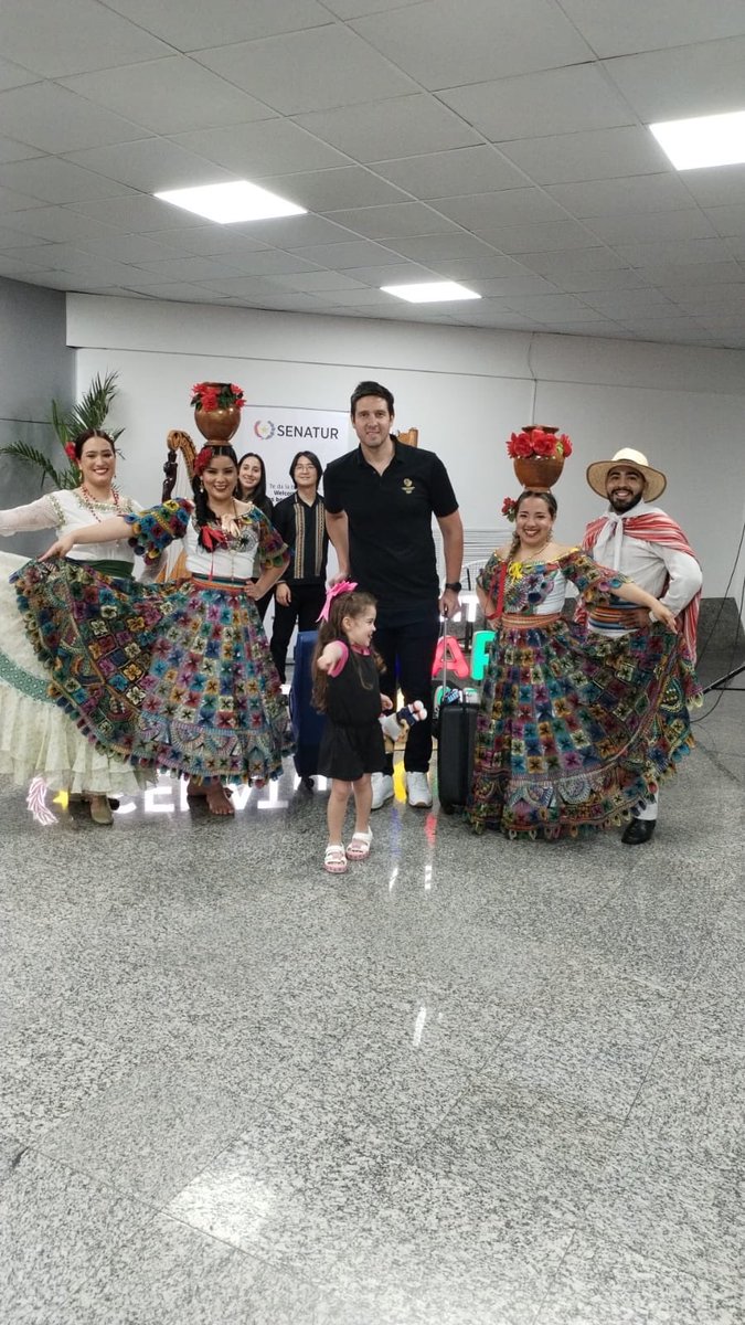 ¡Bienvenidos a casa! 😍🇵🇾

Recibimos a <a href="/tigre7ramirez/">tigre Ramirez</a> , Ministro de Deportes, a <a href="/camiloperezlm/">Camilo Perez LopezM</a> , Presidente del Comité Olímpico Paraguayo, y a todo el equipo Paraguay, quienes estuvieron presentes en la Asamblea General Extraordinaria de Panam Sports realizada en Santiago de