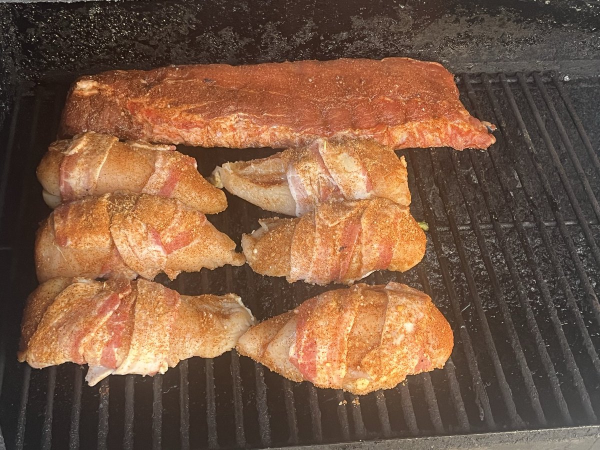 ITS GOING DOWN !! Herder Edibles SMOKED-UP BBQ  !!! “Chicken Poppers” stuffed with infused jalapeño cream cheese mixture and wrapped in bacon all RUBBED down and made with the “Herder Rub”<a href="/HerderEdibles/">Herder Edibles</a>