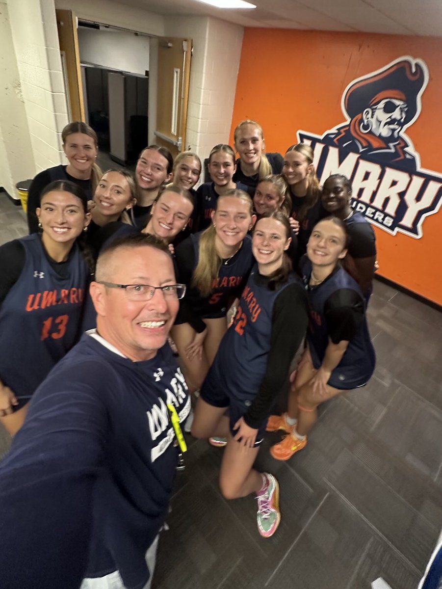 Opening Day #️⃣2️⃣2️⃣ as a 🔶🔷