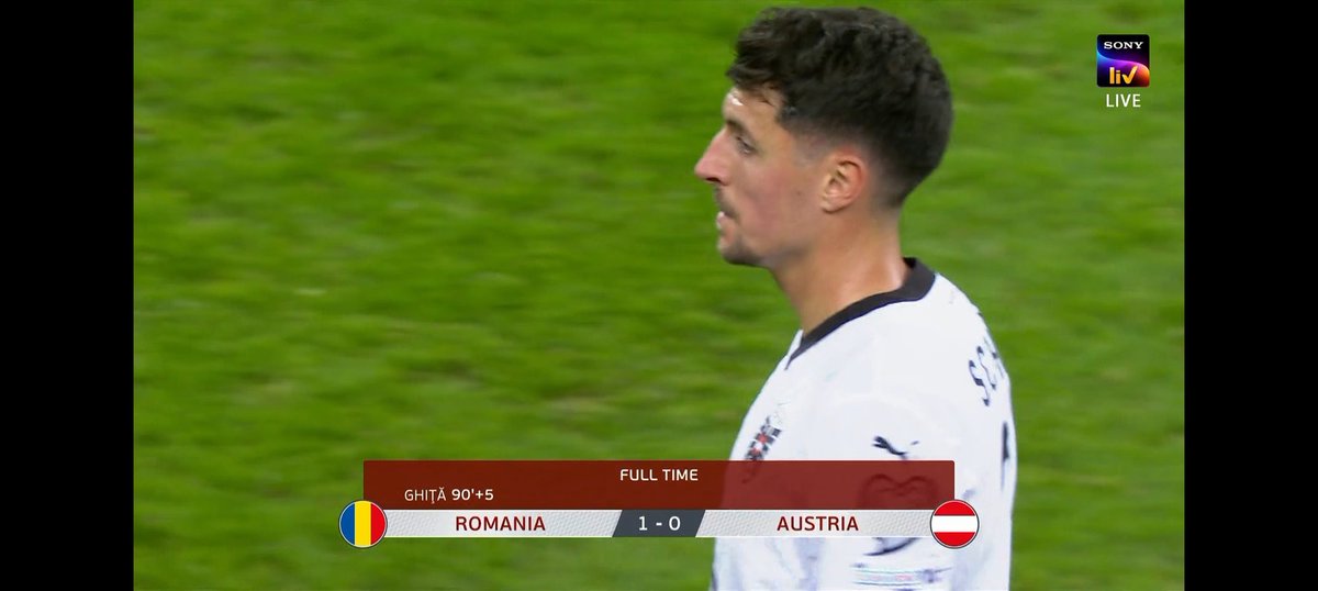 Sidharth_World_'s tweet photo. Romania 🇷🇴 keep their World Cup dream alive. Stunning 94th last minute winner, a beautiful header from Virgil Ghita after a brilliant Ianis Hagi assist, seals a 1-0 victory over table toppers Austria 🇦🇹✍️.

#ROUAUT #WCQ2026 https://t.co/P3Ak9mEvfh