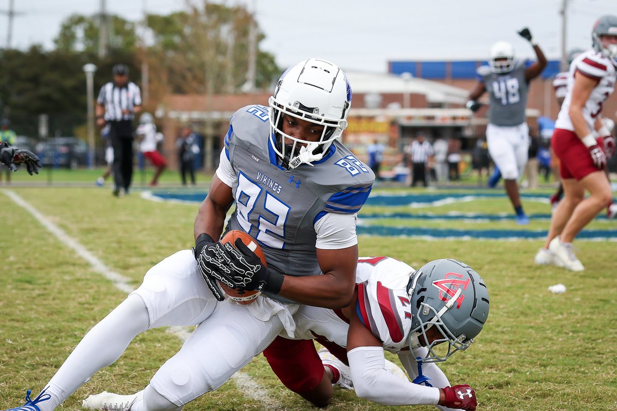 Joel Onais tweet media