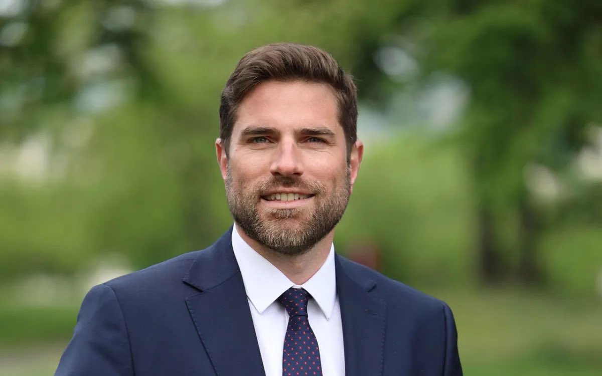 InsaneFrenchPol's tweet photo. Newly-appointed Housing and City minister Vincent Jeanbrun is currently under investigation in a housing allocation case (2025) https://t.co/PBiJmgYQD1