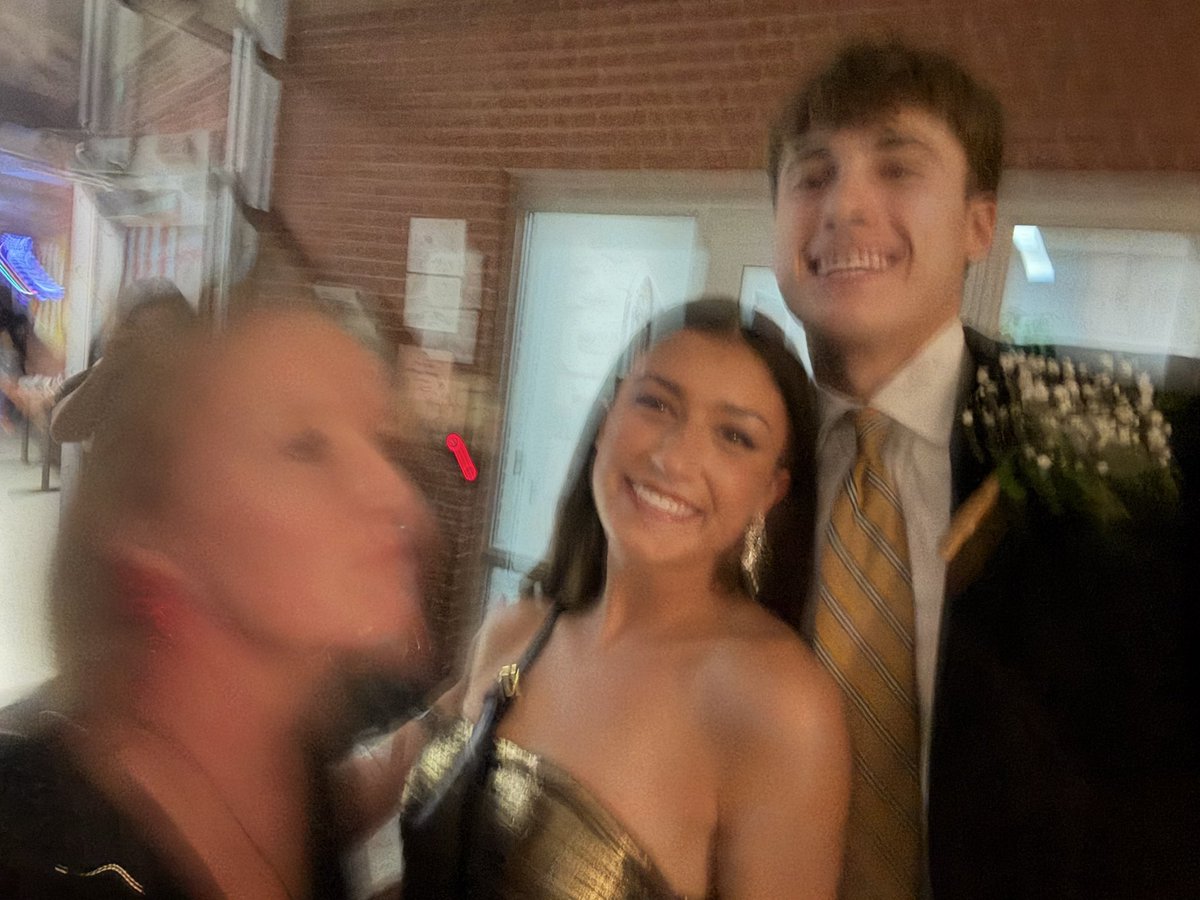I wanted a pic with our HOCO King <a href="/jackson_kinzig/">Jackson kinzig</a> but i obviously moved too fast 😂