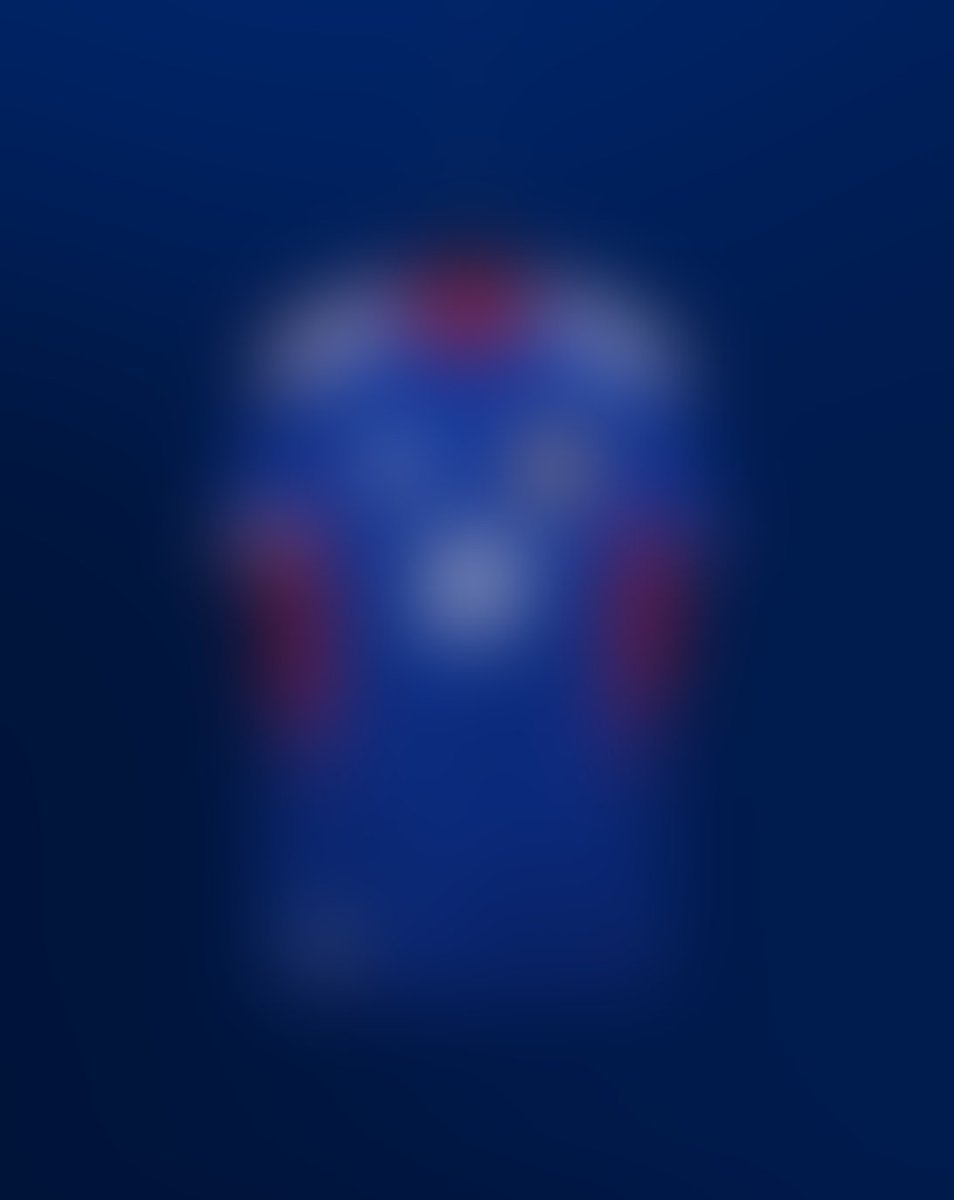 Attendez, mais c'est demain que sort un nouveau concept bleu ? On se dit 19h ?