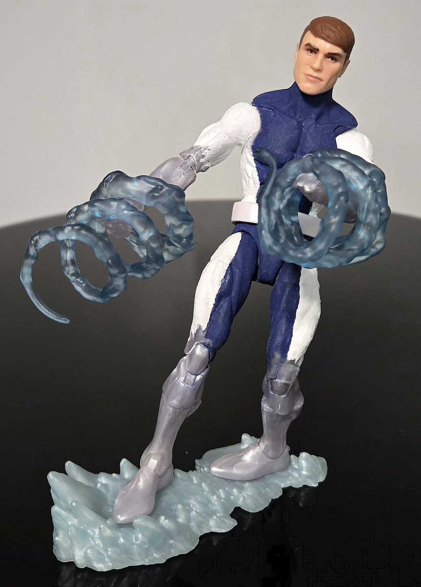 XmenFanRicardo's tweet photo. I customized my current #Iceman into a #BobbyDrake metamorphosis. Hopefully #Hasbro will make a "Maximum" version one day...
#Xmen #Xmen97 #TheUncannyXmen #XmenTAS #XmenHeroes #HasbroPulse #MarvelLegends #XmenToys #ActionFigures #XmenPhotos #XmenCustoms #Marvel @DanYunIsTrying https://t.co/6tSldNJoUE