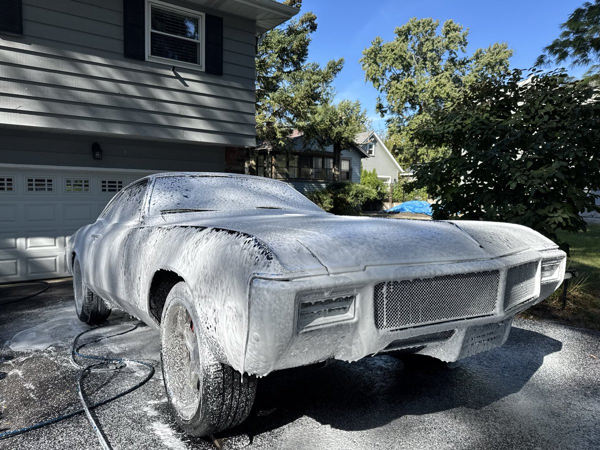 Gonzo Detailing tweet media