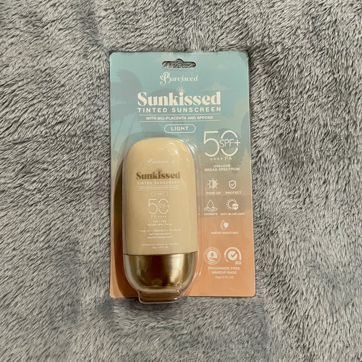 luvcheriberry's tweet image. my #purchAZed Barefaced sunscreen has arrived!

STARTtheWEEK WITH AZRALPH