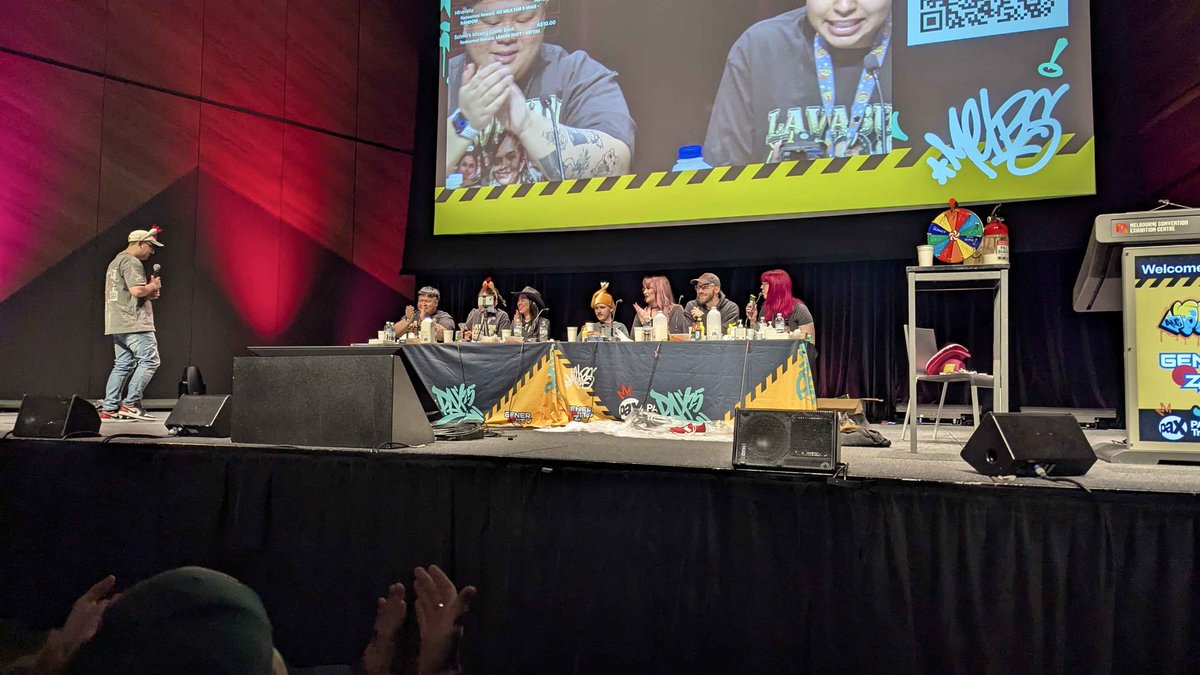 asapjoeyx's tweet image. to pick 4 photos out this weekend was a hard task but here they are.

I was able to successfully host my own panel on pokemon family feud which filled up the entire theatre, and hosted @emildweeb chaotic on the fly panel eating hot wings raising money for charity.

our asap…