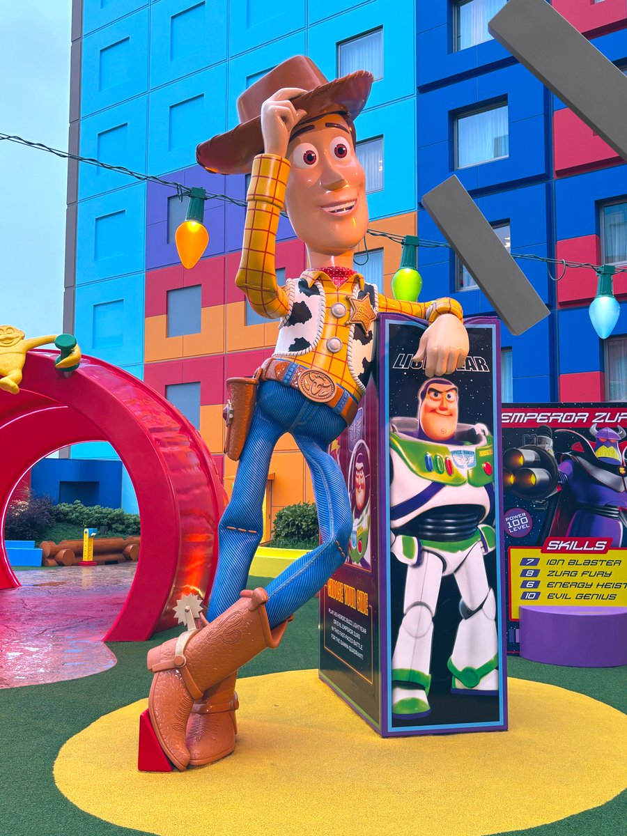 sr_rtj's tweet image. 絵になるなあ〜と思って色んな角度から撮りまくってた
(なるべく無加工の状態で載せてるけどカーテン全開の客室だけ隠してます！すみません！)