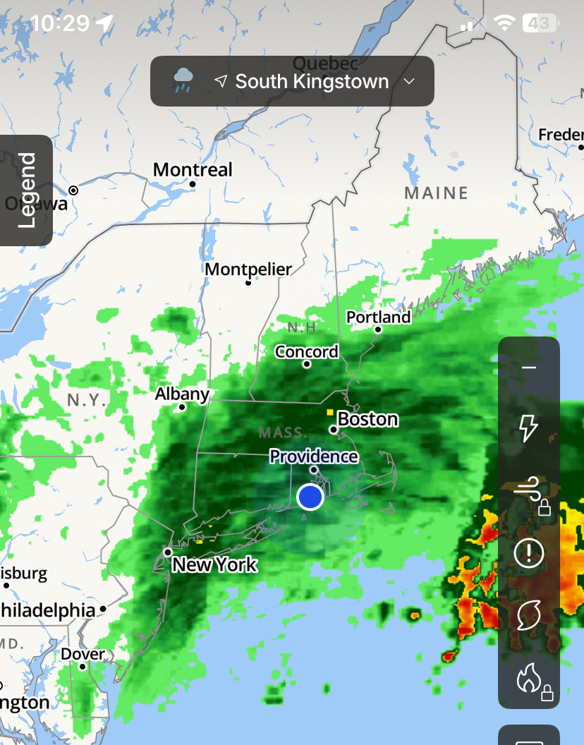 Treecimo's tweet image. Bit stormy out here!