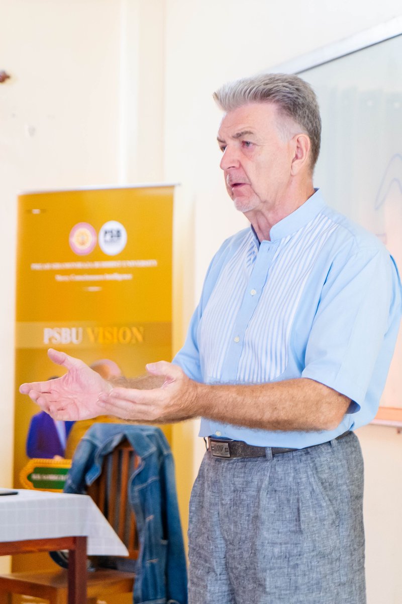 psbuinter's tweet photo. Join us for an engaging and practical training session with expert facilitator Mr. Steve Cochrane, designed specifically for Bachelor’s degree students.
#BachelorStudents #CommunicationSkills #CapacityBuilding #SteveCochrane #ProfessionalDevelopment #PhnomPenh https://t.co/N8b9FZEViT