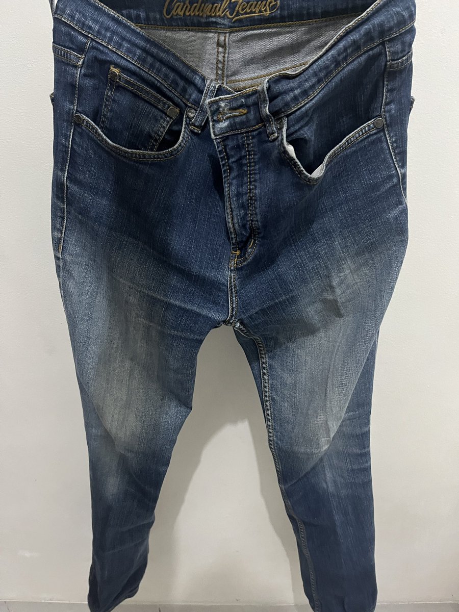 zams_11's tweet photo. @undipmfs2 Ready jeans nya ka. DM aja https://t.co/IANKbgItcE