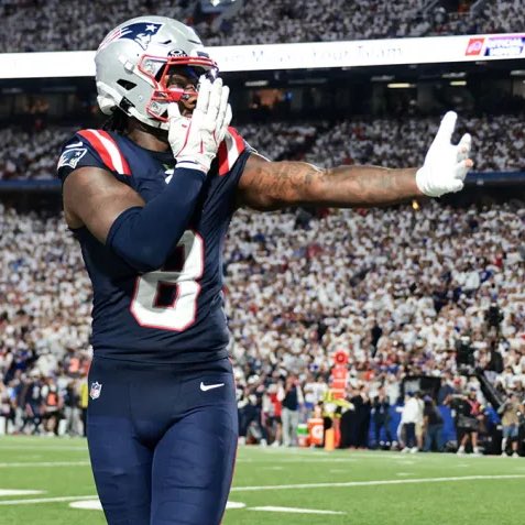 PatsPlanet_'s tweet image. I Diggs the Boutte, girl..