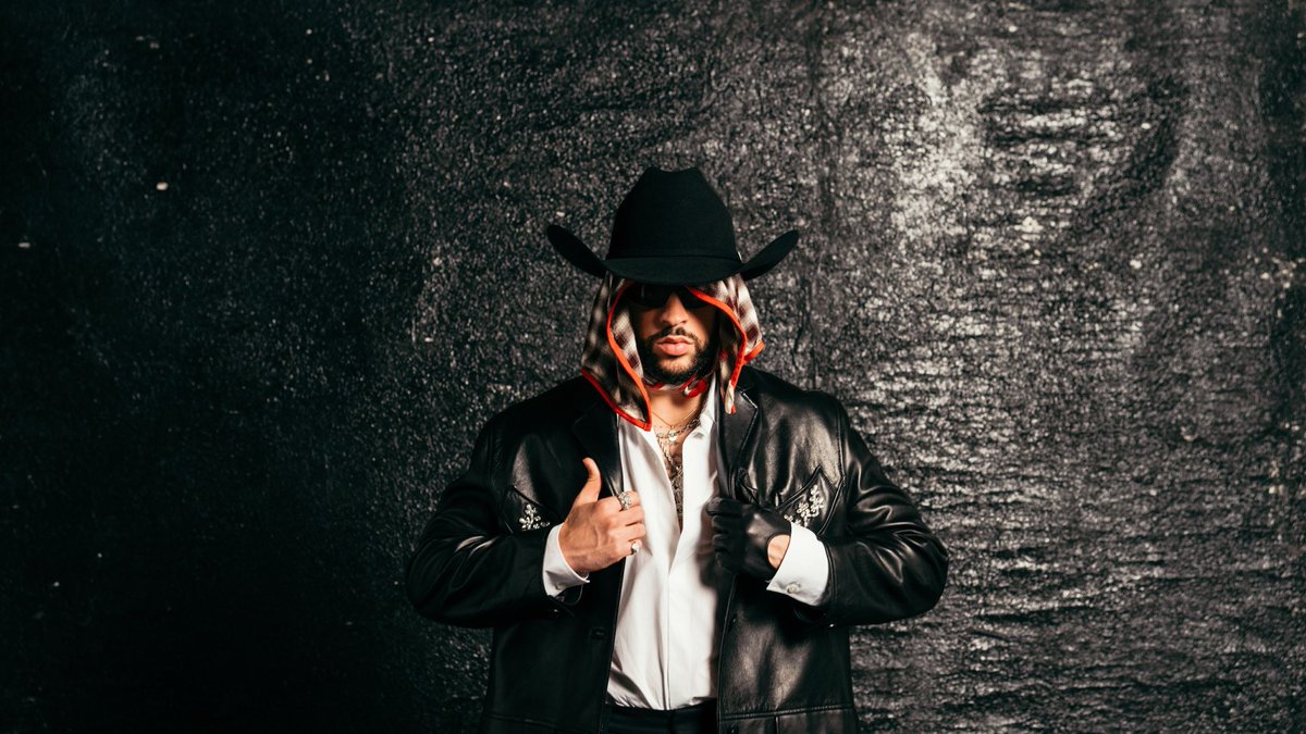 Two years ago, Bad Bunny released his album “Nadie Sabe Lo Que Va a Pasar Mañana”. 💿🐎