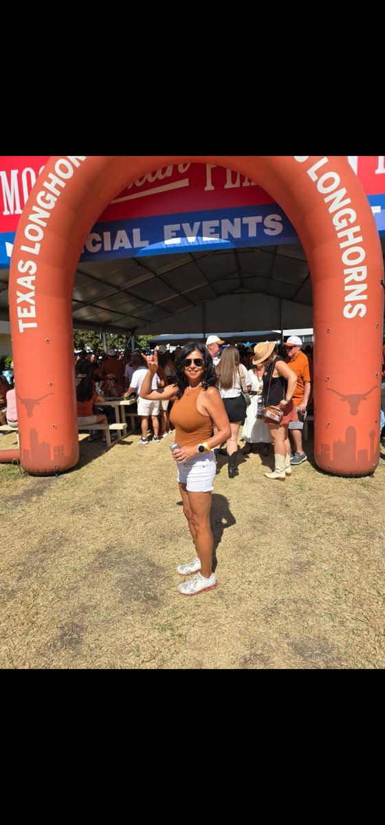 UT FANatic 🤘🤘 tweet media