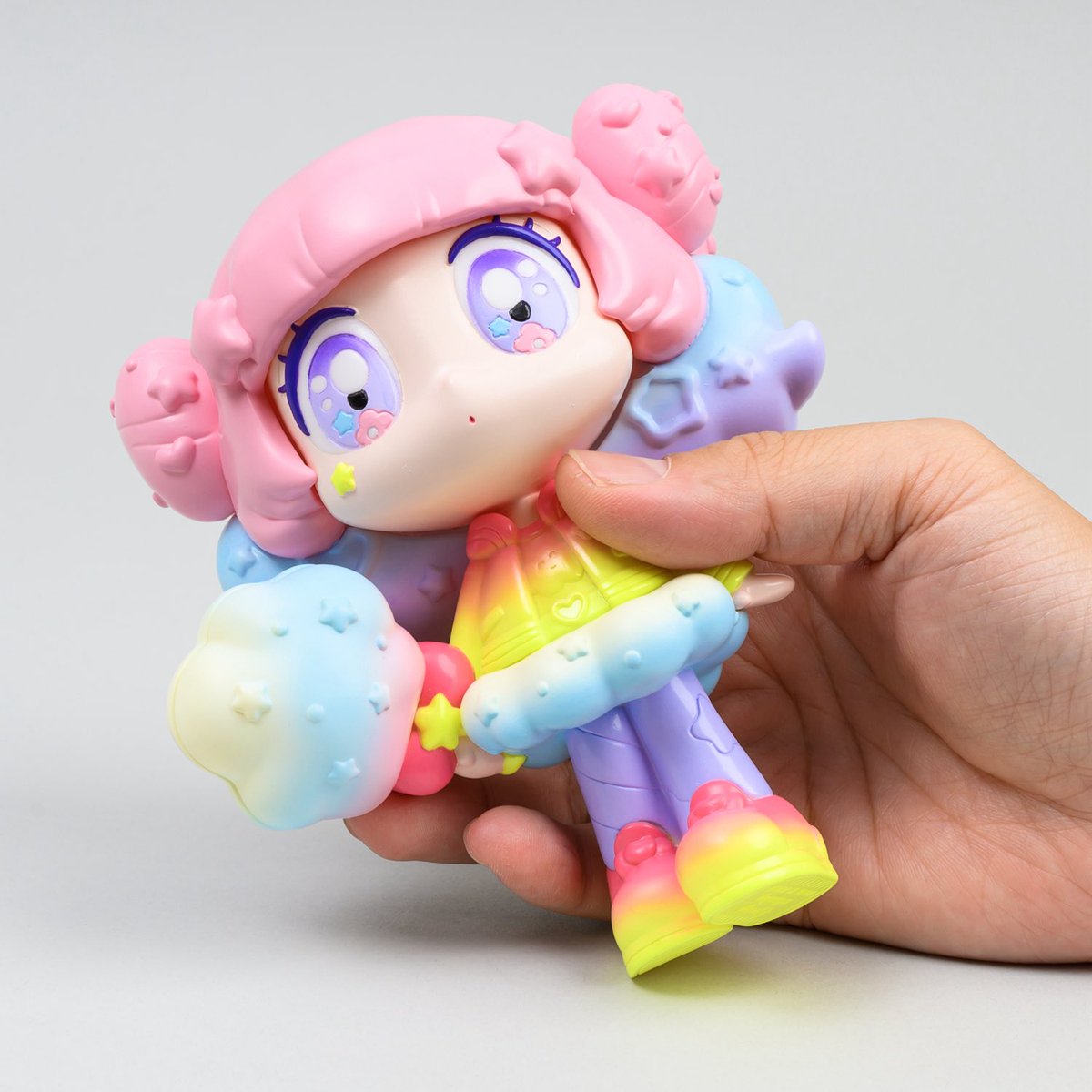 そしてなんといっても1番の目玉はソフビです‼️
念願叶ってアルチザントイさんに作っていただきました😭
こちらギャラリー分の予約は完売となりましたが制作元のアルチザントイさん<a href="/ArtisanToy/">artisantoy</a> のサイトから受注予約できます💫
たくさんのご注文ありがとうございました🥰

artisantoy.tokyo