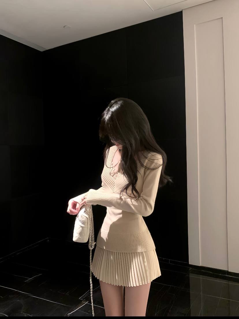 dyna_bella23's tweet image. Soft tones, strong energy ✨ #OOTD #NeutralVibes