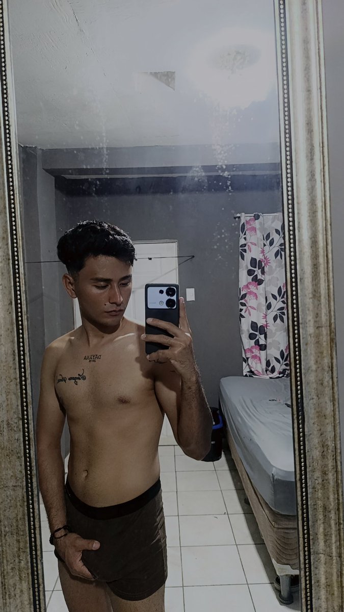 ItsRonan3's tweet photo. 🫣 https://t.co/CbOveA8xWS