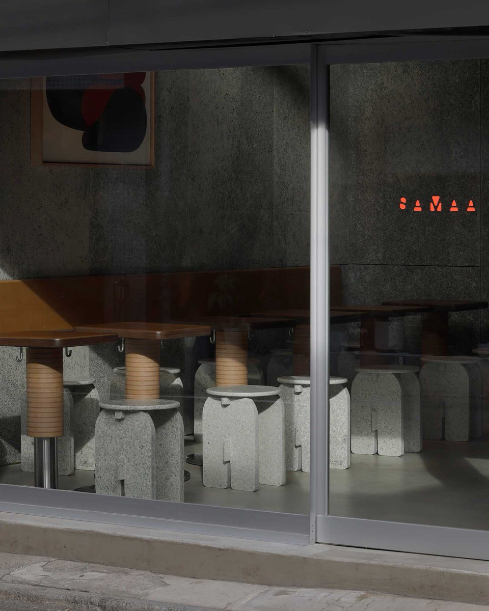 DesignAnthology's tweet image. Dossier / Samaa, a new cafe designed by Studio Dig, brings coffee, bagels and natural wine to a Tokyo neighbourhood of ancient teahouses design-anthology.com/story/samaa-to…