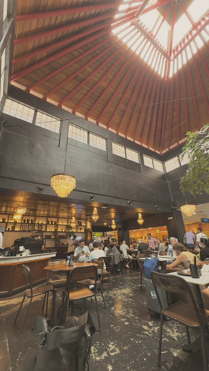 fhuray's tweet image. Kaget gue abis ketemu cewek dari TikTok dengan aura dan energi yang agresif, vindicated, ngerasa paling bener dan quite closed minded.. cowok terakhir nya sampai nge block.. dalam hati gue.. pantes single