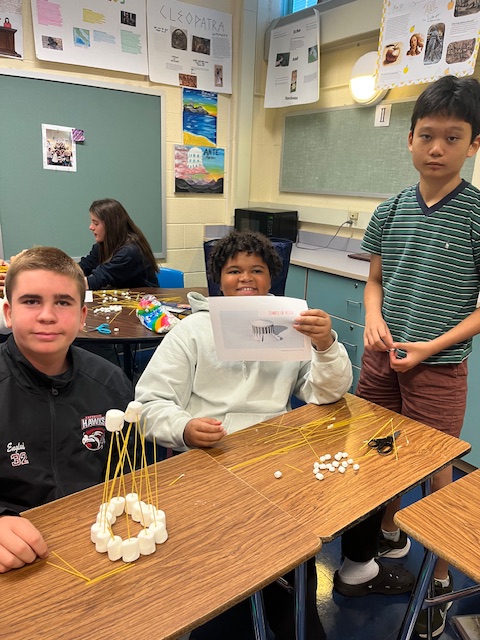 WVMSDragons's tweet image. 🏛️ 7th grade Latin students applied their knowledge of Roman architecture by recreating temples from the Roman Forum using spaghetti and marshmallows. A creative way to bring classical civilization to life! #LatinClass #WVMS #LMSD