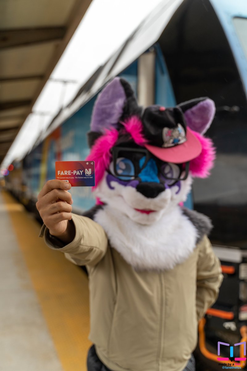 Fare-Pay is now available at TVMs! 
($5 minimum loaded on the card to get one)

Thank you <a href="/NJTRANSIT/">NJ TRANSIT</a>  today for hosting the Hoboken "Meet the Trains" event!

Photos taken by <a href="/TourenFox/">Touren‼️‼️‼️</a> 
Fursuit by <a href="/OmnidadCreation/">OMNI fursuits</a>