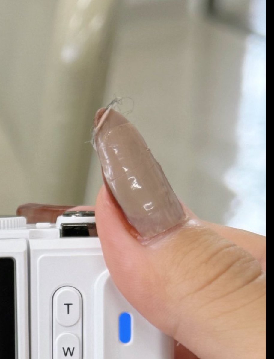 顔めっちゃ可愛いしアイドル頑張ってほしいとは思ってるんだけど、流石にこれはマジで何？？？