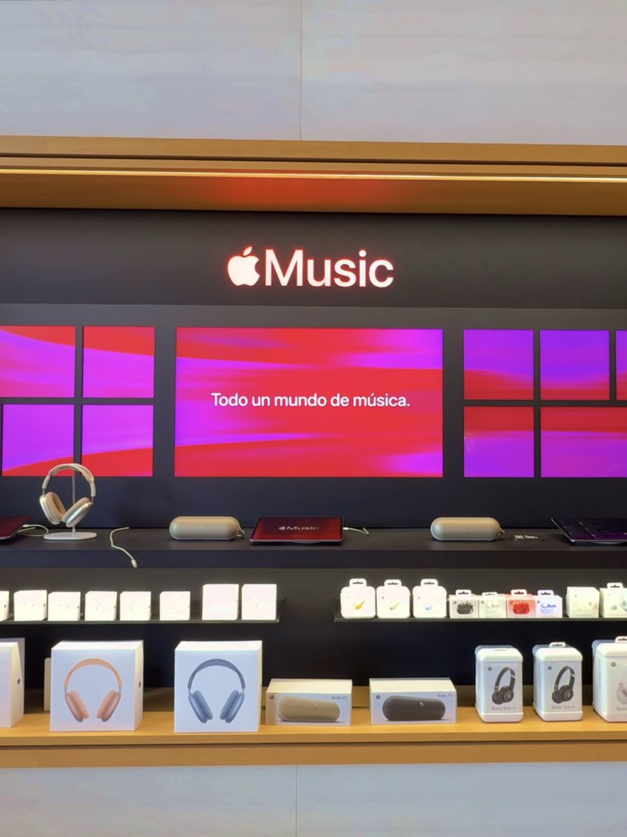 teatechytimetv's tweet image. 🎧 Descubre todo lo nuevo de Apple Music con iOS 26 🔥
Tuve la oportunidad de grabar parte de este video durante el lanzamiento del iPhone 17 en la Apple Store, así que este proyecto es muy especial para mí. 💫
Espero que les guste y que les deje algún valor
#AppleMusic #iOS26