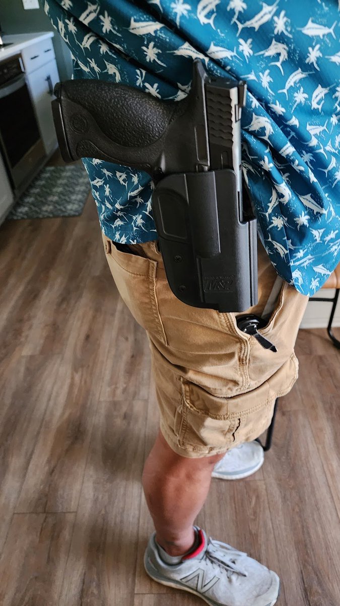 ItsRobbAllen's tweet image. Still need to get a better OWB holster, especially something with a bit of retention, but this served me well today