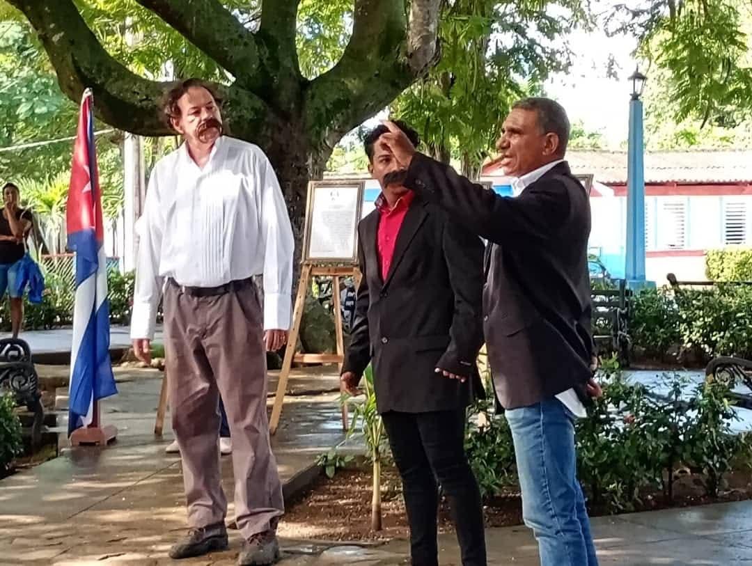 esnaido's tweet photo. En el día de hoy se le da la bienvenida a los Delegados que participaran en el 26 Congreso Nacional de Historia que se efectuará del 13 al 15 de octubre en #LasTunas. #PorLasTunasLaVictoria #SíSePuede #PorUn26EnEl26  #DeporteLasTunas https://t.co/Cu9OEhjwyN