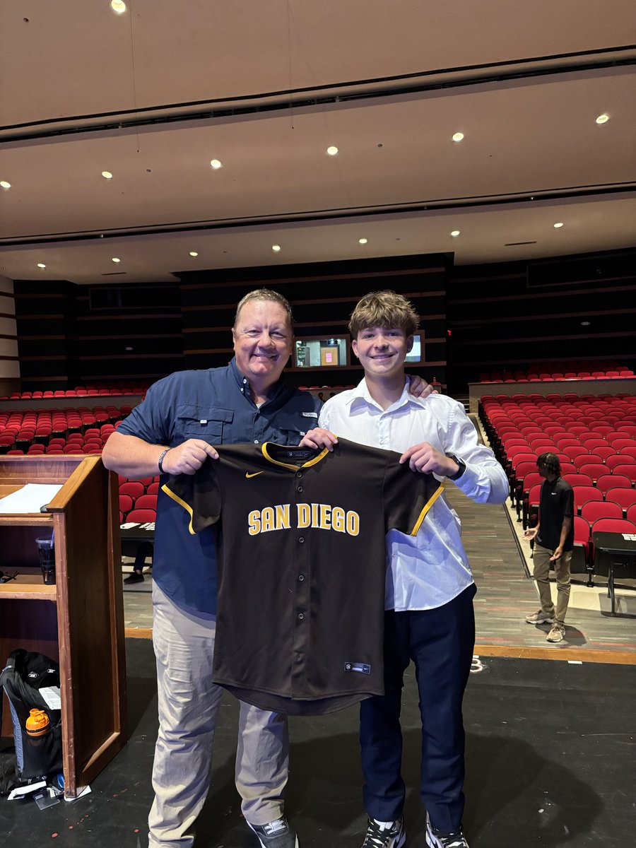 Mesquite Horn Baseball tweet media