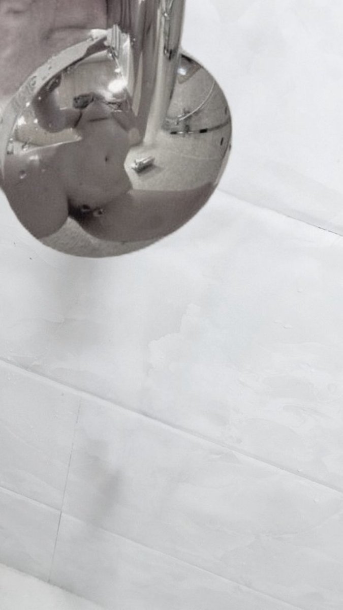 poli (@privdapolyy) on Twitter photo 