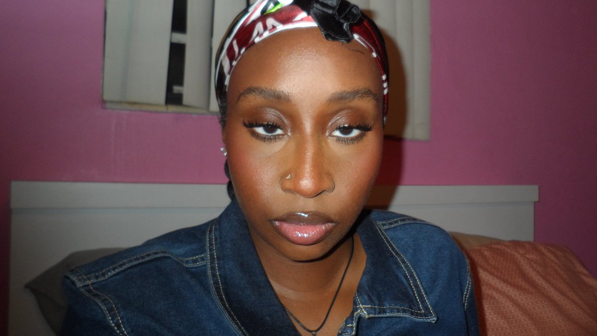 fenty bronzer is so good it makes me wanna cry.