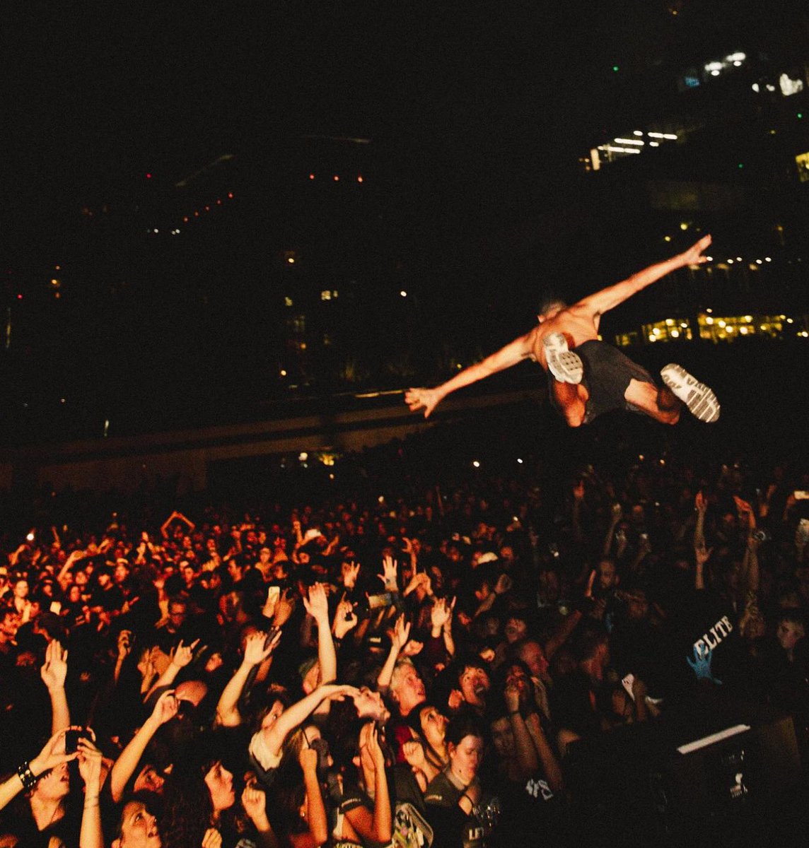 GENERATIONAL photograph captured during the Mesa, AZ stop of Turnstile's The Never Enough tour.

📷 Trevor Roberts