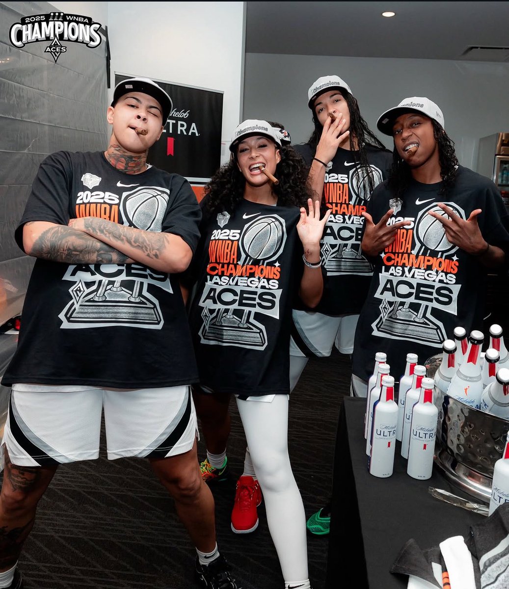 IT’S VIVAAAAA LAS VEGAS HOE🏆💍🎰