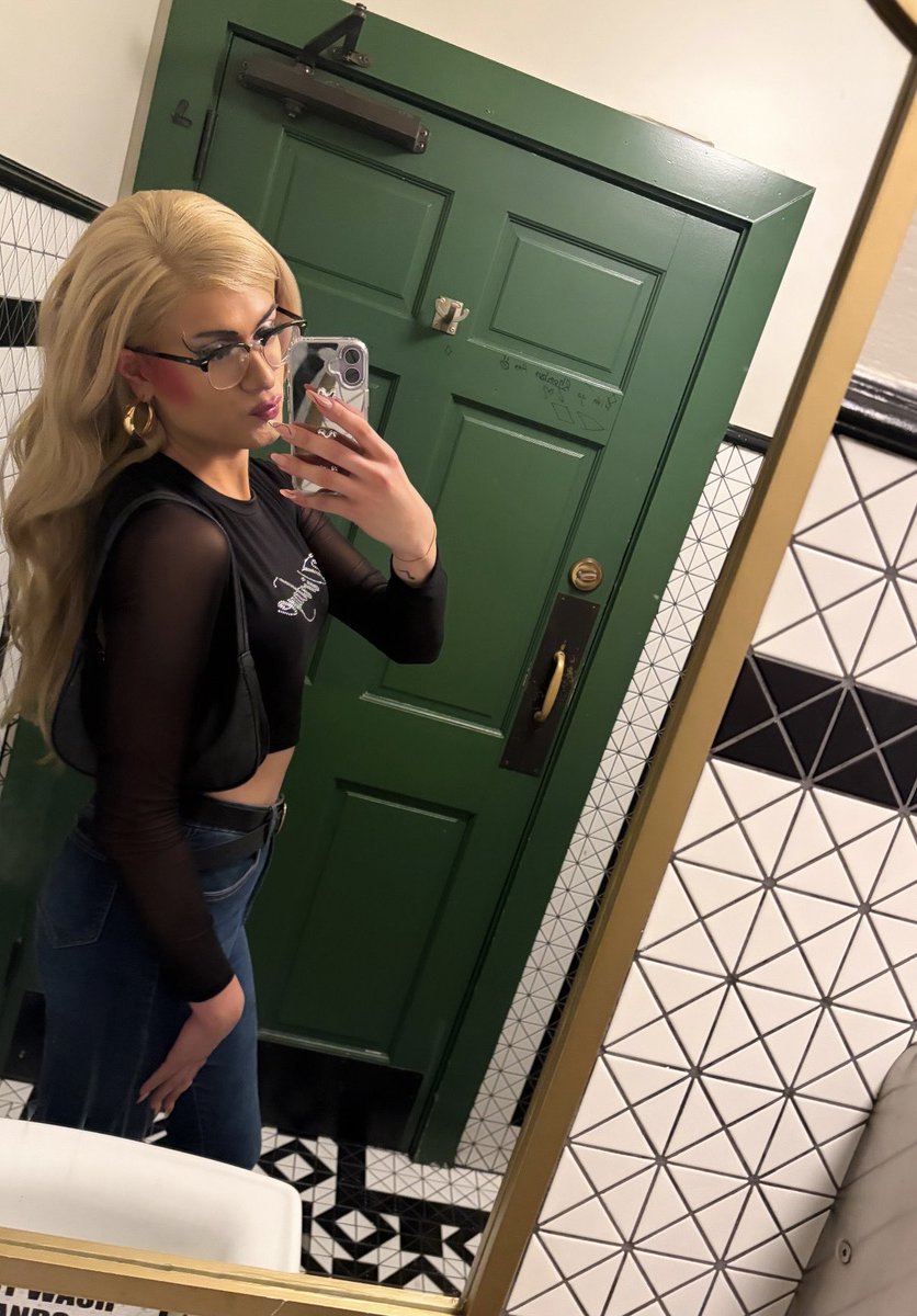 PrettyBootyy's tweet photo. last night ⋆.𐙚 ̊♡︎ https://t.co/DzCinbUvNv