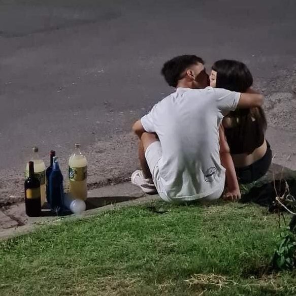 se acerca navidad avisame si vamos a estar asi o no pedazo de mi amor