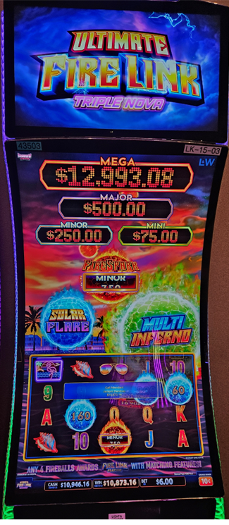 HollywoodIND's tweet photo. The Jackpots having been flowing this fall! 🎰🍂💸 https://t.co/GHzQ9sVkIa