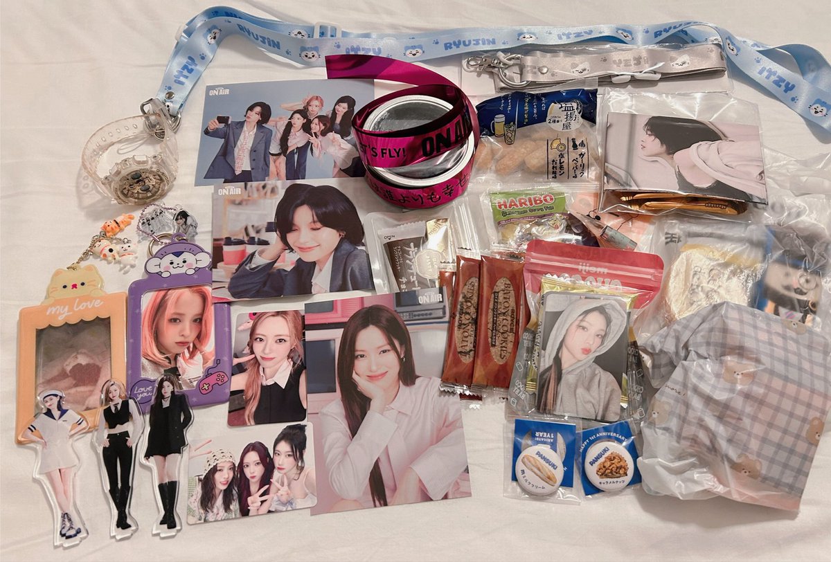 ITZYとMidzyとの3日間最高でした❣️
ITZYメンバーのこれからのコンセプト本当に楽しみ👏
1年半ぶりの現場で単番だったので寂しいかもと心配してたけど、たくさんのMIDZYとまた自然と会えたの本当に嬉しかった♡
ITZYMIDZYカムサムニダ〜🫶
ITZY MIDZY Let's Fly〜🫶