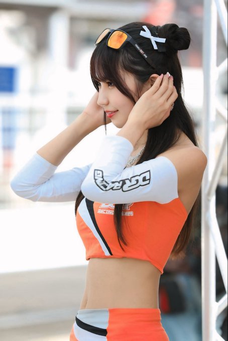 コスプレイヤー荏崎ろあ(レナ先輩)のTwitter画像8