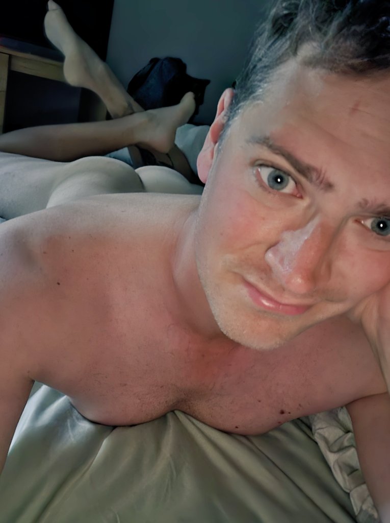 Robbaus89's tweet photo. I need some Sony hands to give me a massage to work out some knots. Anyone know and great masseur in Perth who can help? https://t.co/KjJMuN0q3S