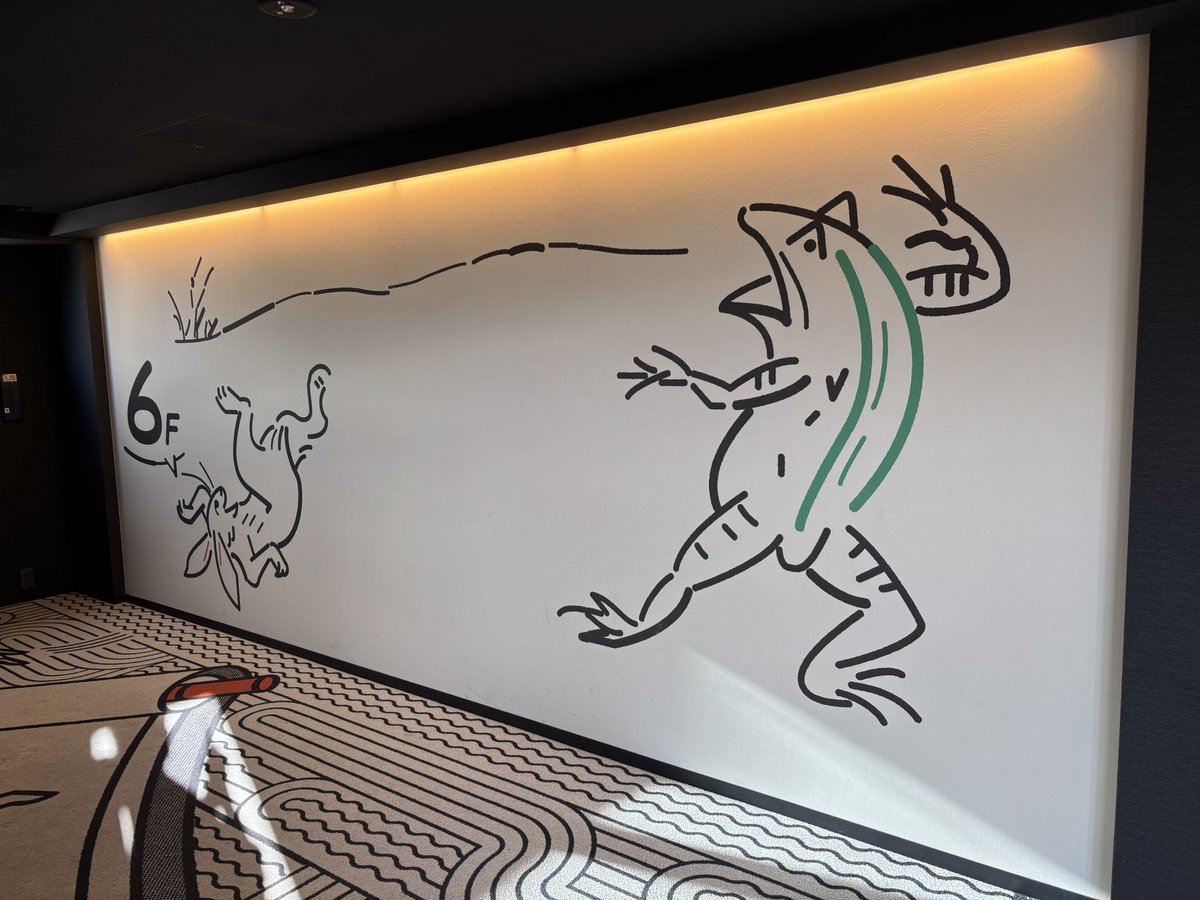 silvercloverdm's tweet photo. おはようございます☀

ライブは終わりましたけど私の旅はもうちょっと続きますよ

2日間お世話になりました🙇‍♀️

内装がめっちゃポップで明らかにインバウンド向けでしたけど🤣 https://t.co/ApSiHfO7dl