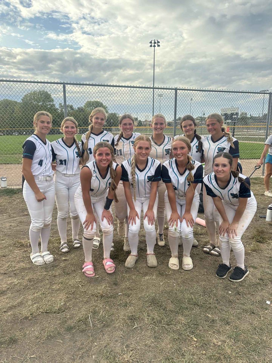 BA16uOlson's tweet photo. What a weekend in KC! The crew battled through seven games, finishing 6-1 and taking a tough extra-inning loss in the semis. 

Pitching staff held a 1.6 ERA while the bats stayed hot at .375. Proud of the fight! Next up, the Top Gun Cornhusker Classic Oct 24th-26th. https://t.co/gztkbbjSxF
