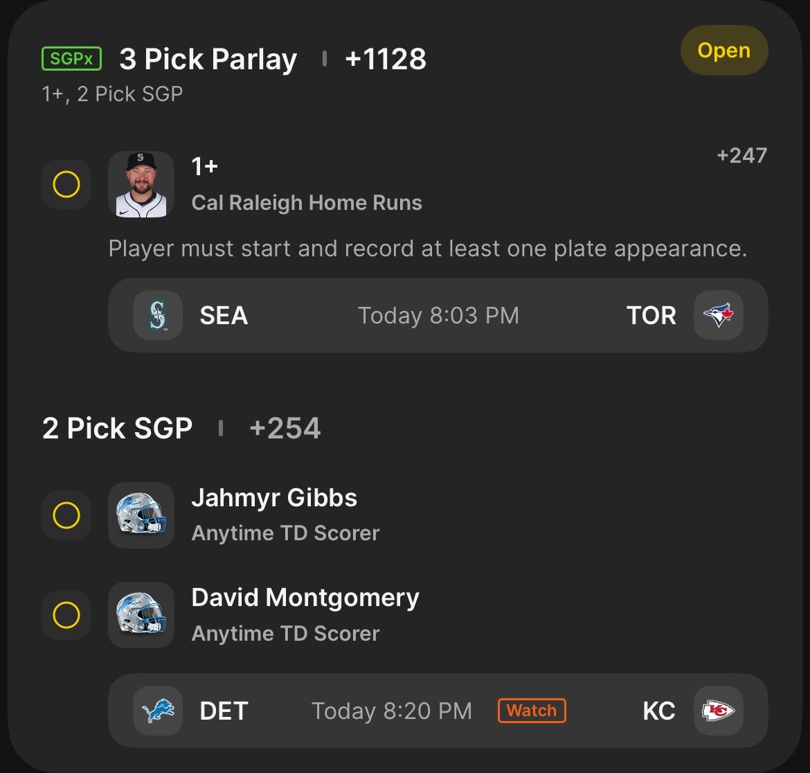 MizStration's tweet image. Cross Sport  🔀 
#SUNDAYNIGHTFOOTBALL 🏈
#ALCS ⚾️
#GamblingX 💰