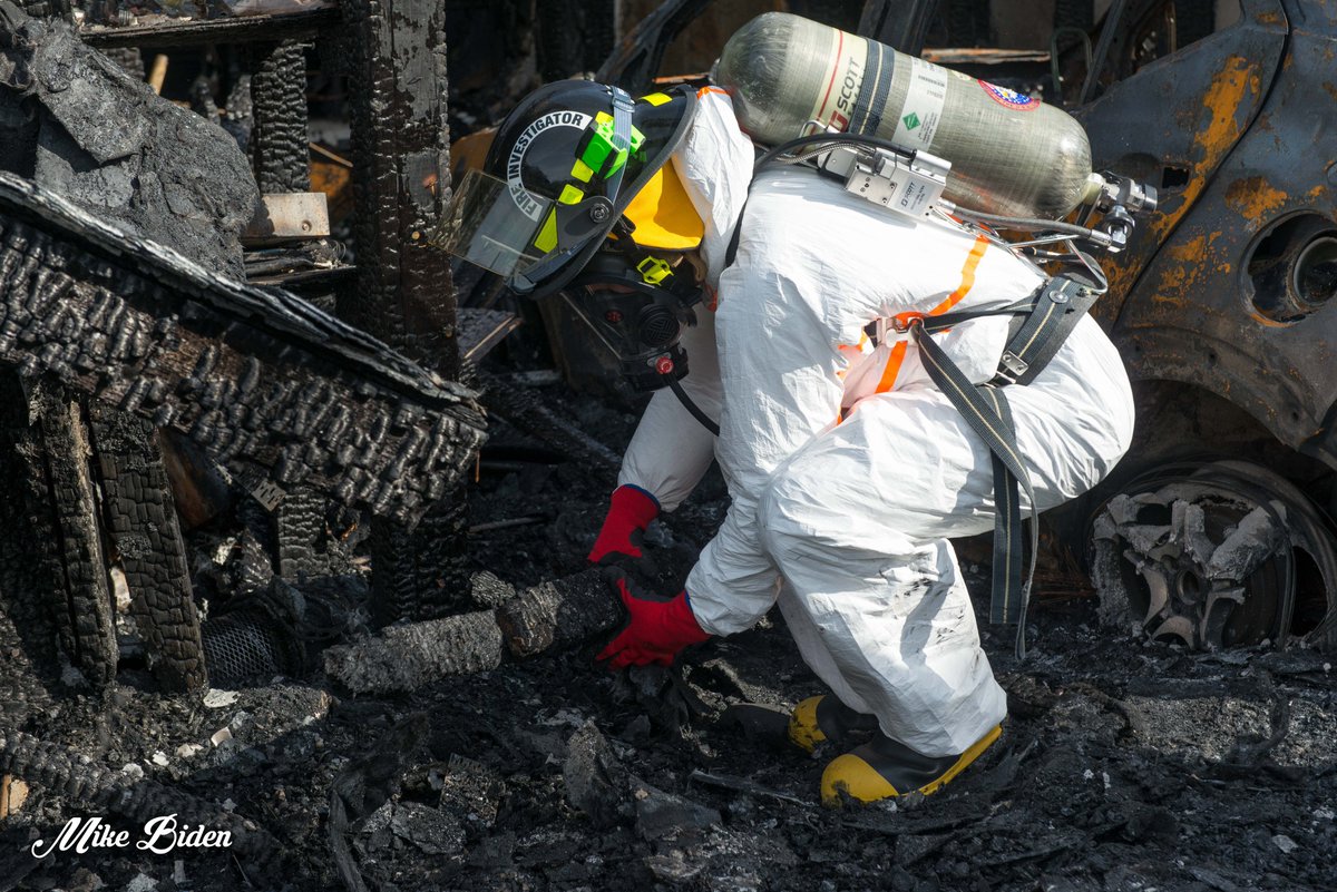 Penticton Fire Photographer - Mike Biden tweet media