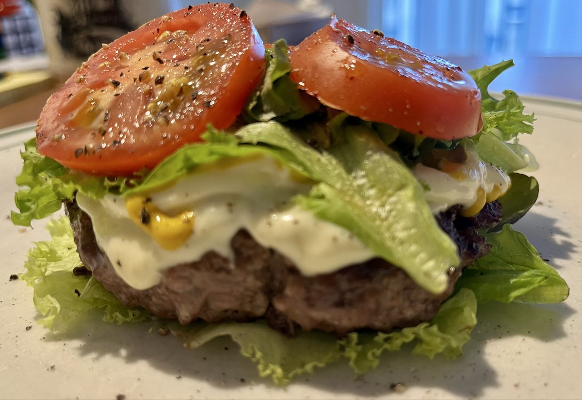 Bun-less burger 😋