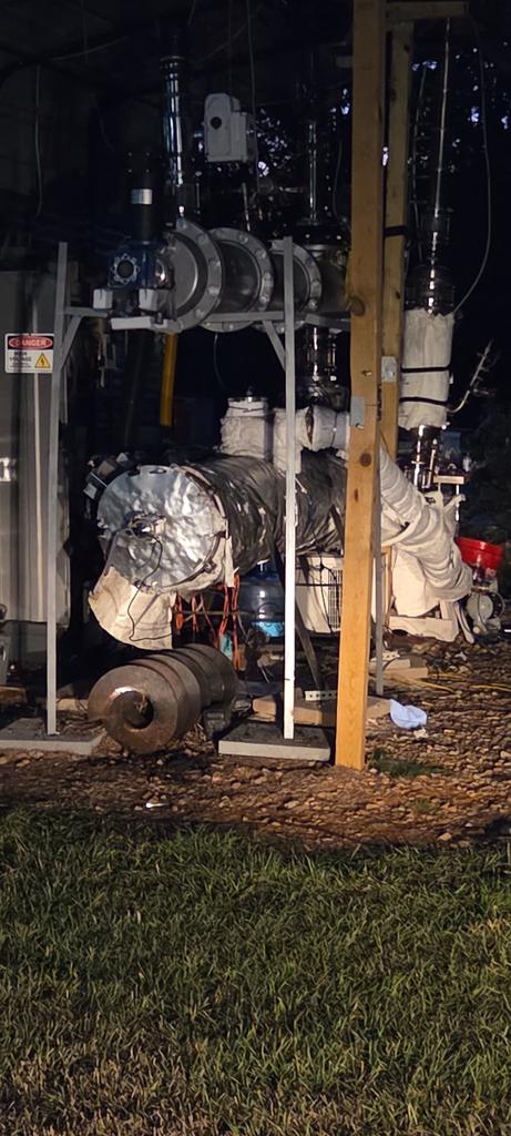 Naturejab's tweet image. Plastic to fuel reactor