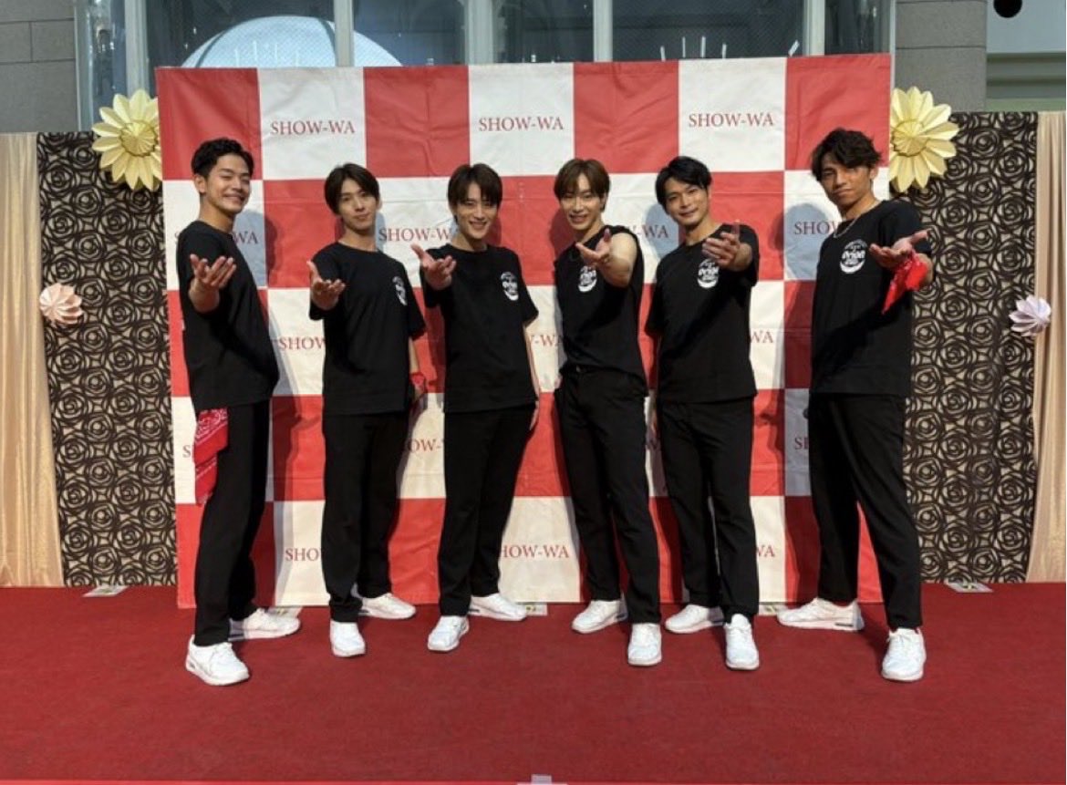 1010_ri's tweet image. おはようございます☀
今日の #ぽかぽか は1時間短縮で、生歌唱がない😢けどSHOW-WAは沖縄、MATSURIは福岡と頑張ってるので遠くから応援📣
スケジュールはこちら💁♀️
☔️予報が多そうだけどまさきち🤍とまこっちゃん🧡がいるから大丈夫だといいな🥰
今週も宜しくお願いします🙇♀️
#Ruby
#SHOW輪
#MATSURI